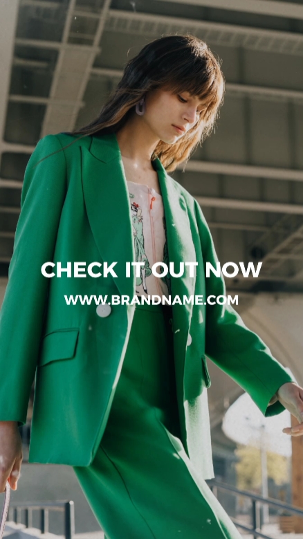 Clothing Product Display Multi-Gallery Tiktok Style