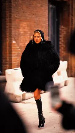 6 CLIPS — MODLE EDIT