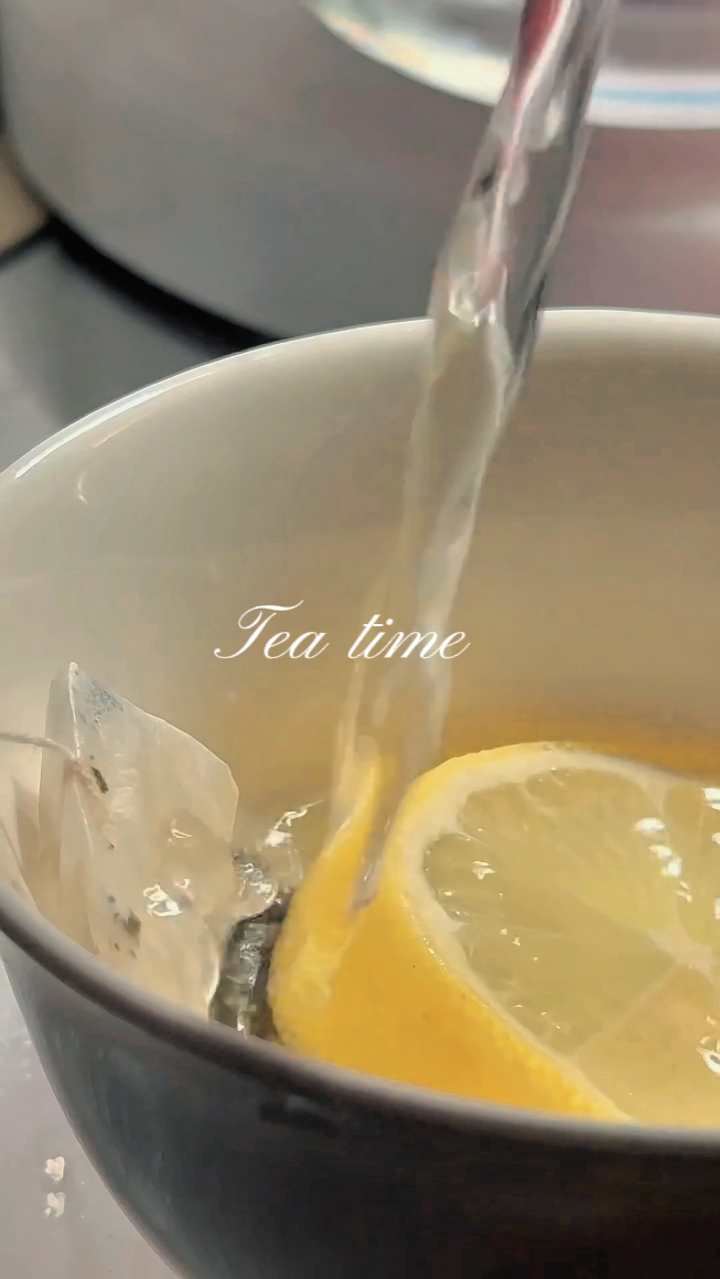 Waktunya minum teh 