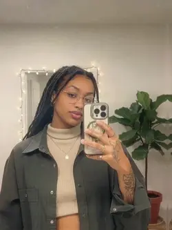 跟上拍點來吧,感受一下街區的氛圍