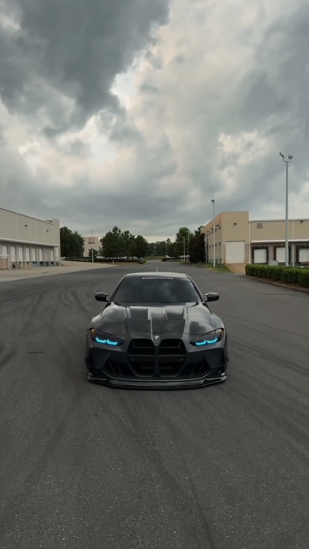BMW💙⚡