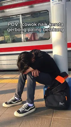 POV cowok naik KAI