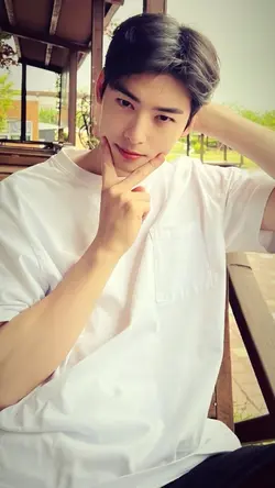 cha eun wo