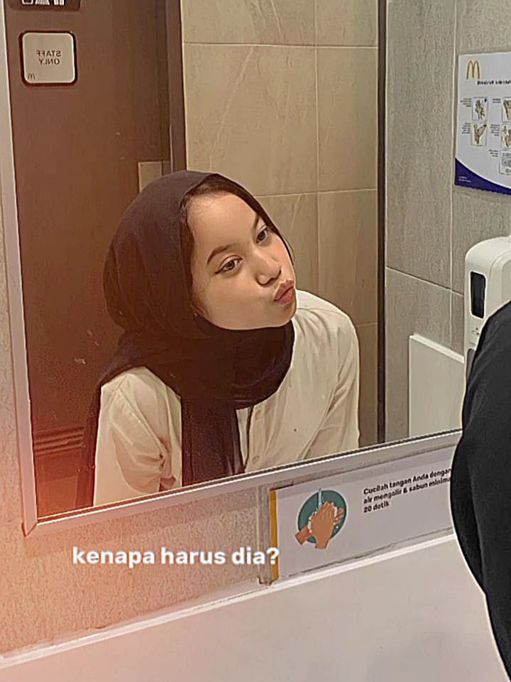 kenapa harus dia