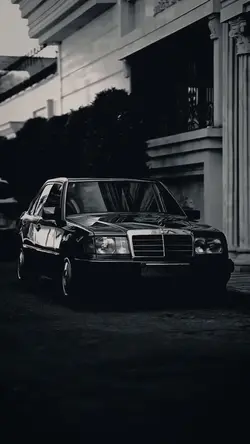 BENZ — 4 clips—Free