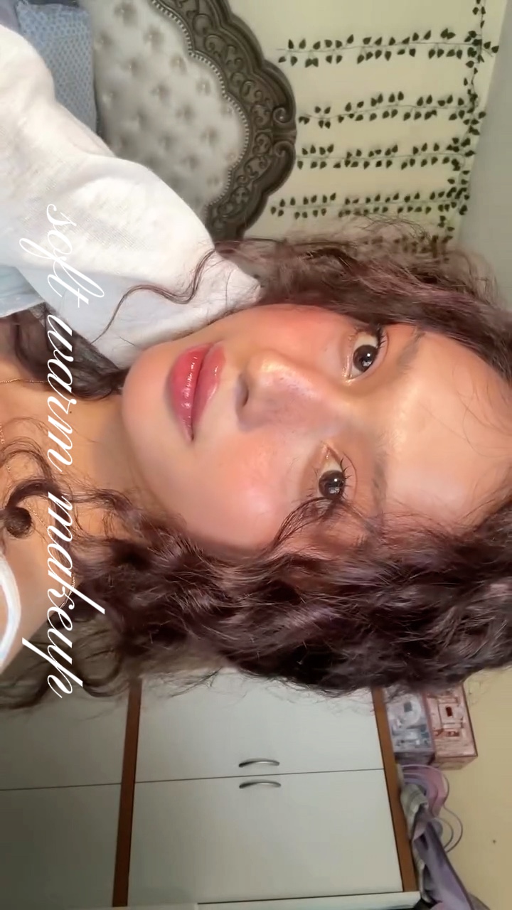 MAQUILLAGE DOUX ET CHAUD