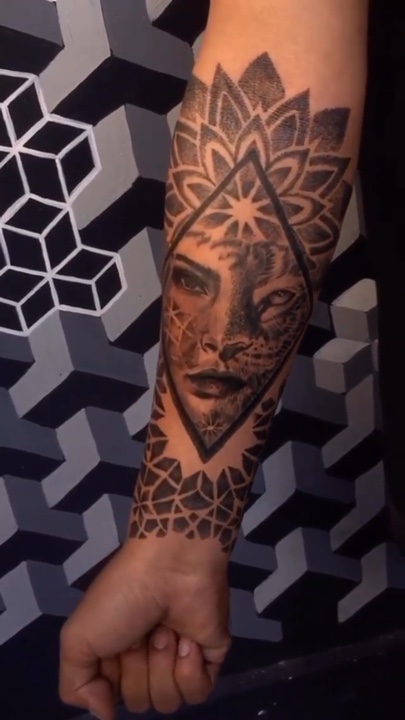 Tatouage d'histoire 