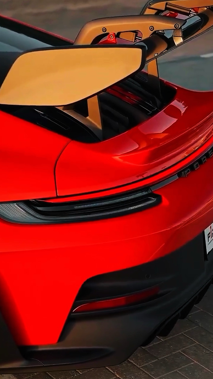 CINEMATIC SUPER CAR 