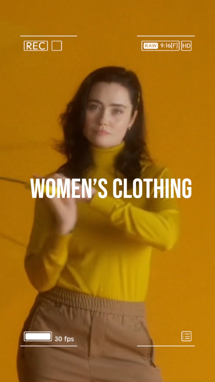 Affichage de produits de vêtements pour femmes battant le style TikTok
