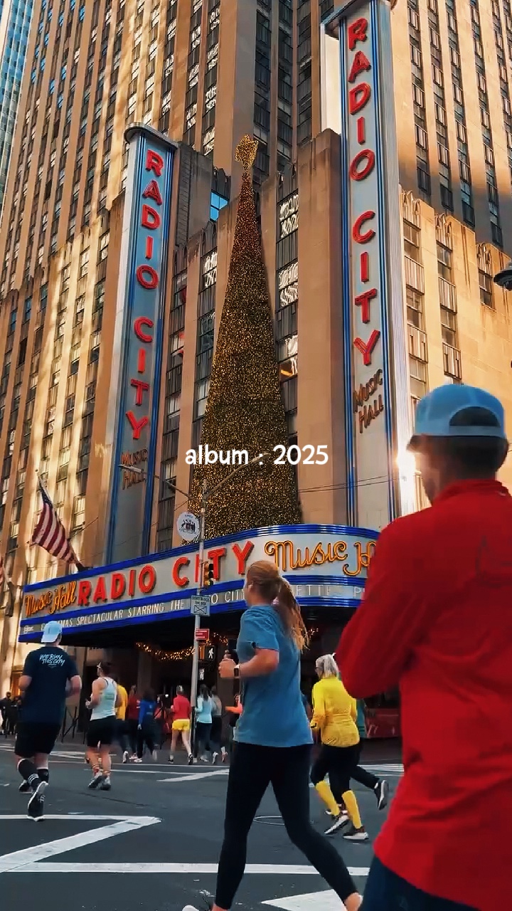 Álbum: 2025 