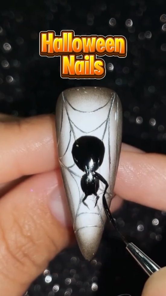 Halloween nails