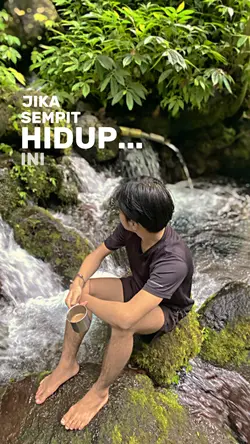lirik bersenja gurau