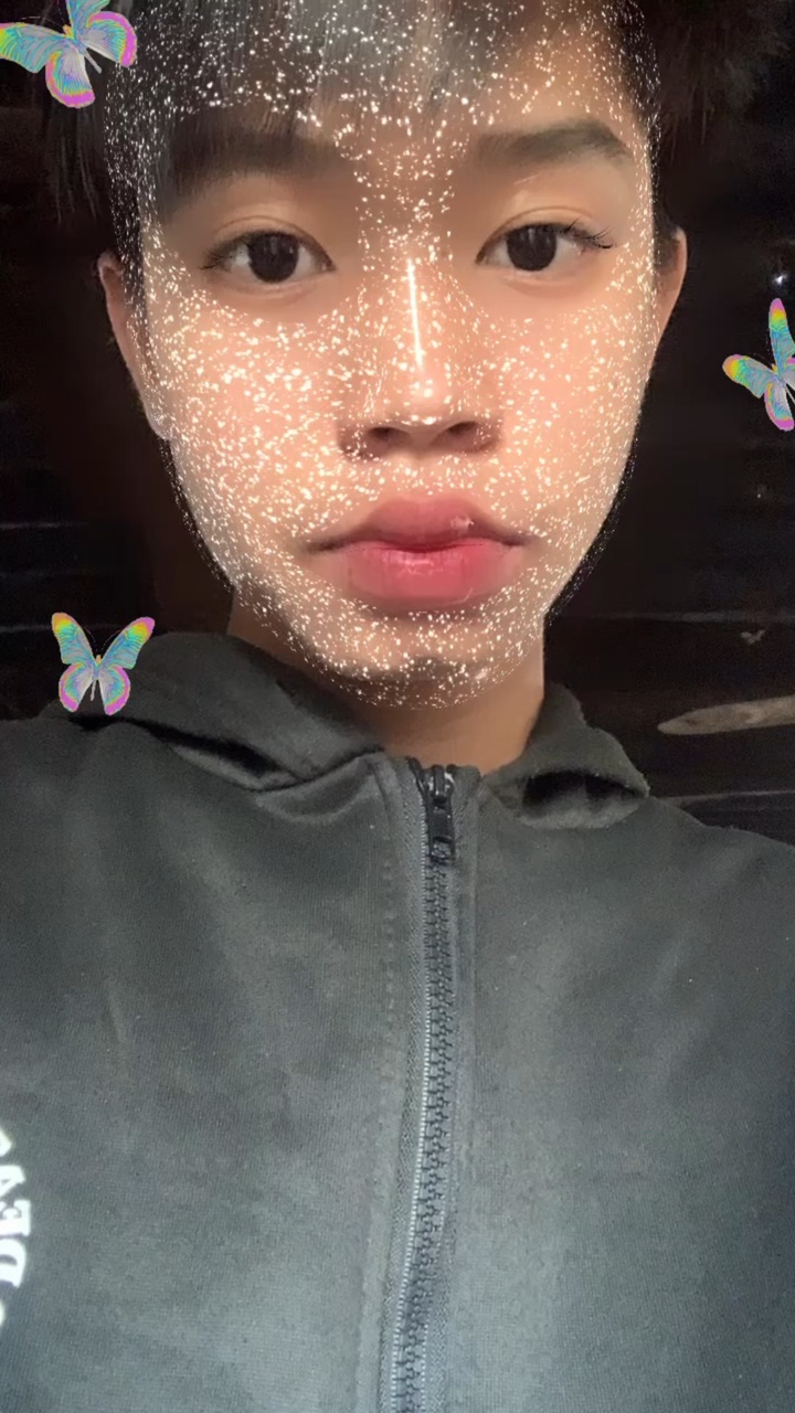 เธอคนเดียว🤨🤍