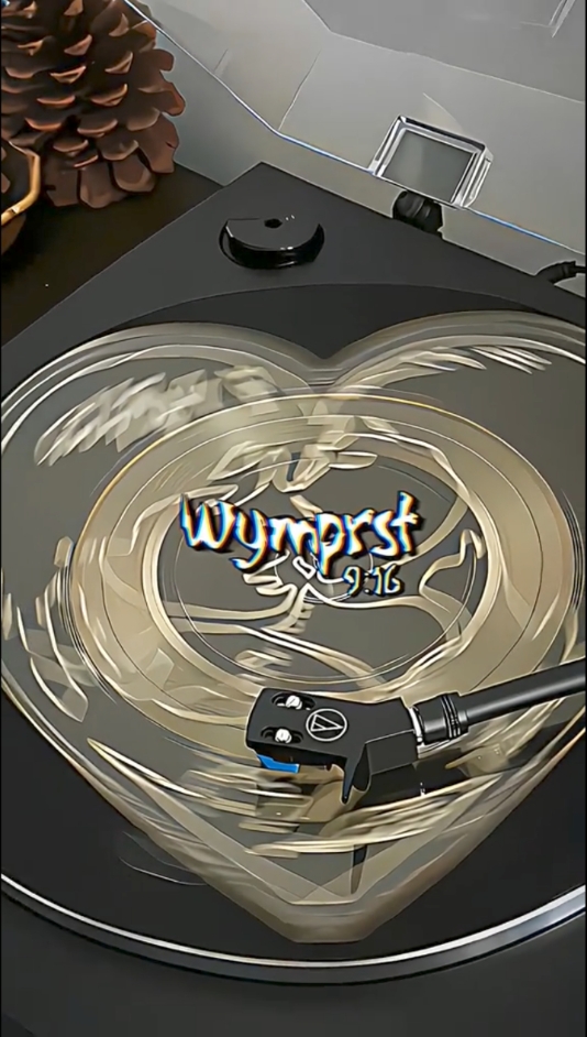 ပါးထက်ကလိမ်းခြည်ထား