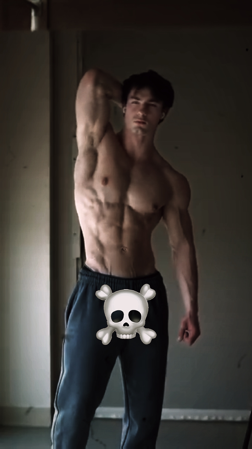 Fitnessstudio Schädelgesicht