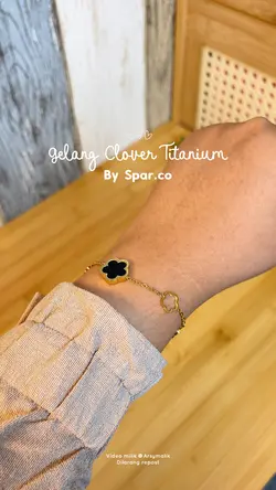 Gelang wanita