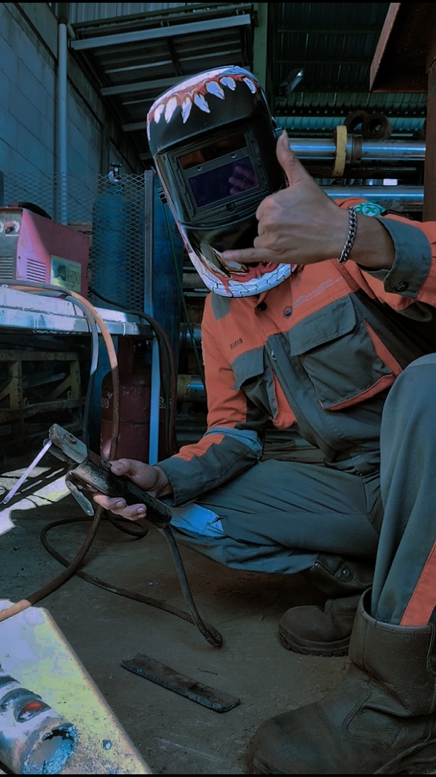 WELDER AESTETIC