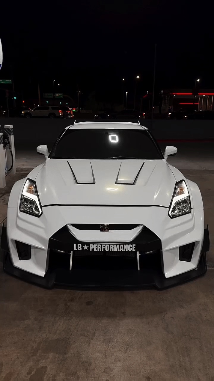 CAR 🤺⚔️