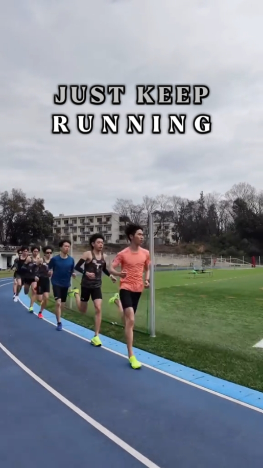 CORRE EL RITMO DEPORTIVO DE LARI