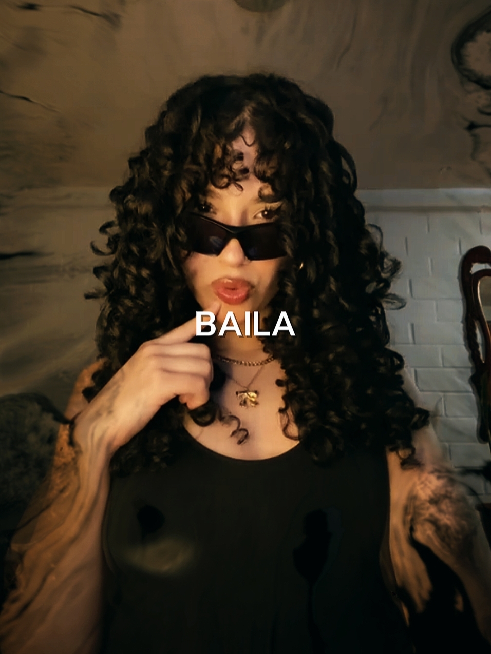 BAILA LENTO
