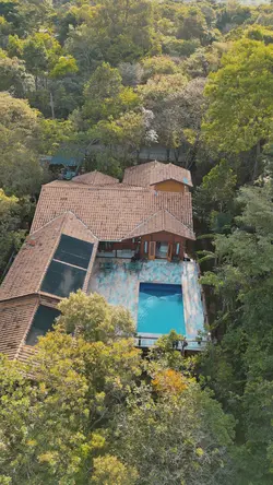Casa em condomínio