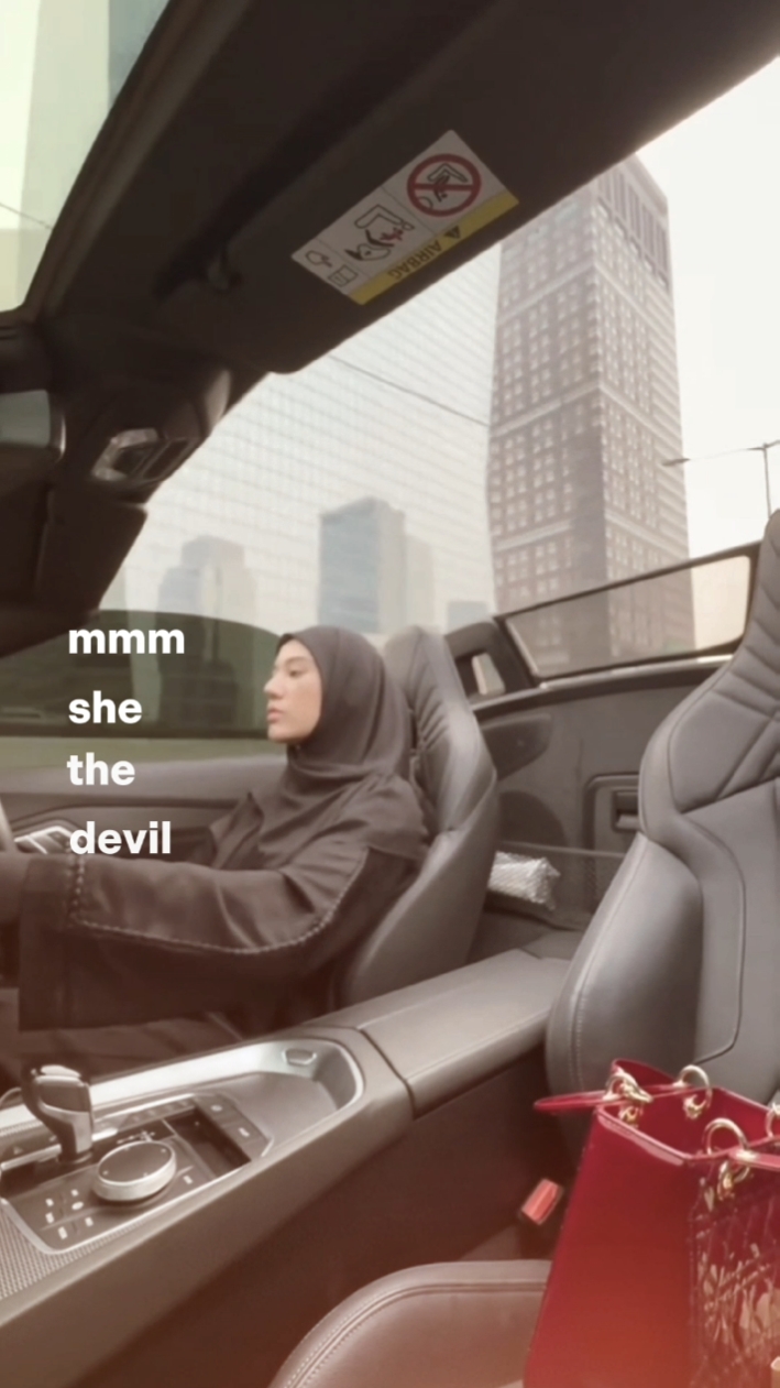 Foto pertama bisa