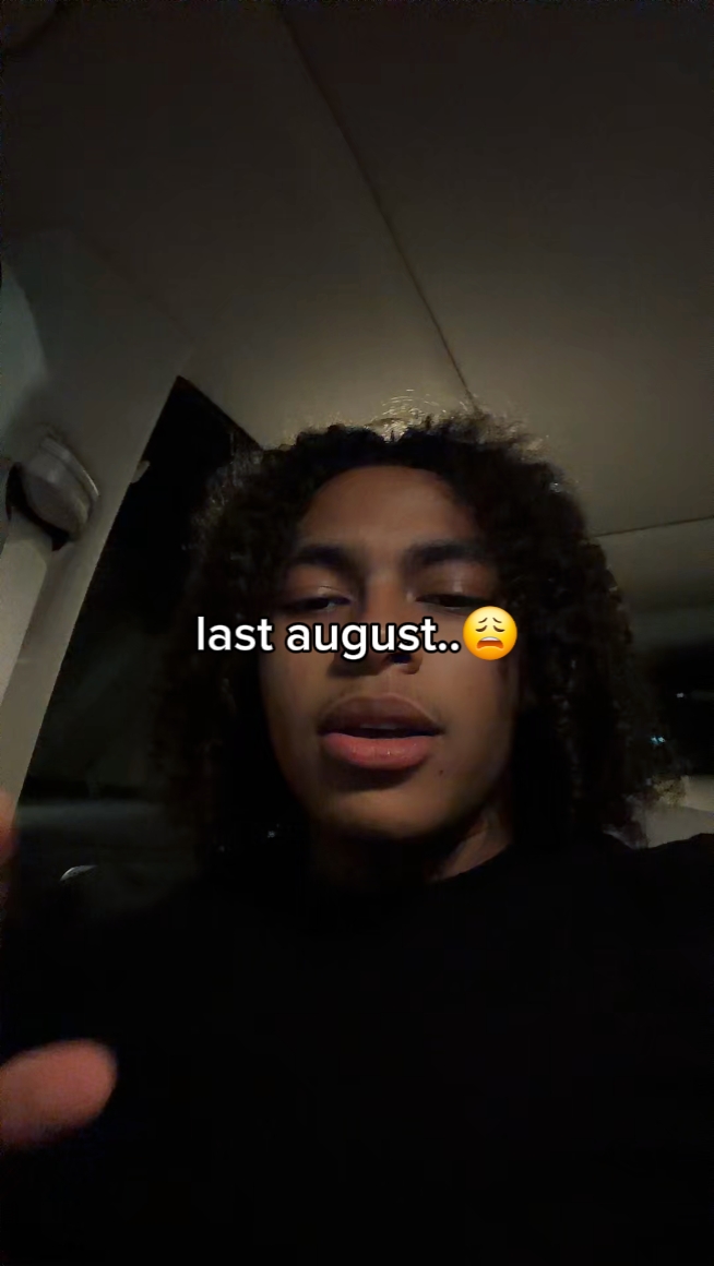 Último vs em agosto