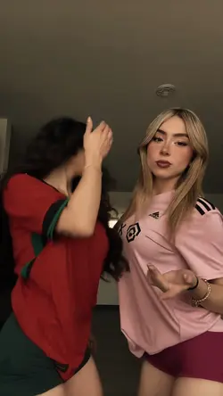 slowmotion dance