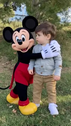 Abraço mickey 
