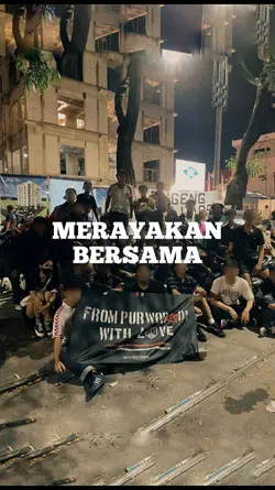 MERAYAKAN BERSAMA