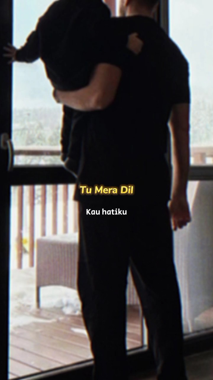 Akele Hum Akele Tum