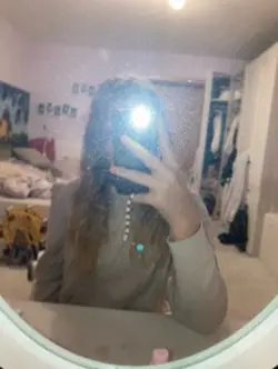 Weinend einschlafen😔