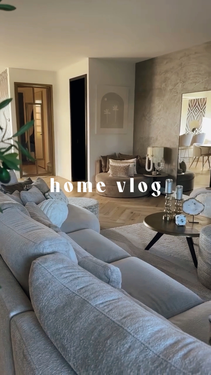 Recorrido por la habitación
