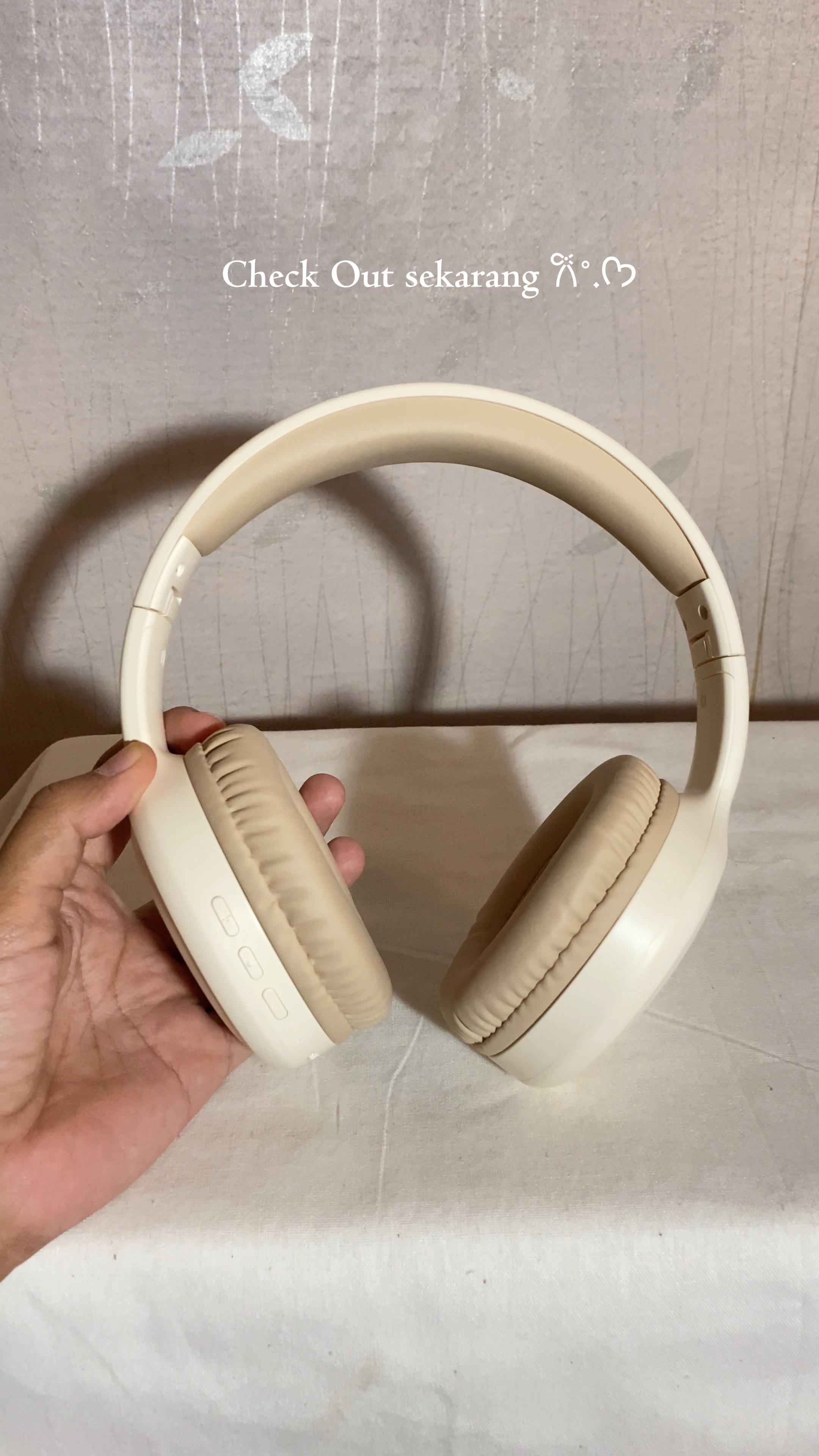 Unboxing Headphone