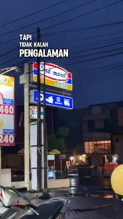 hanya kalah seragam 