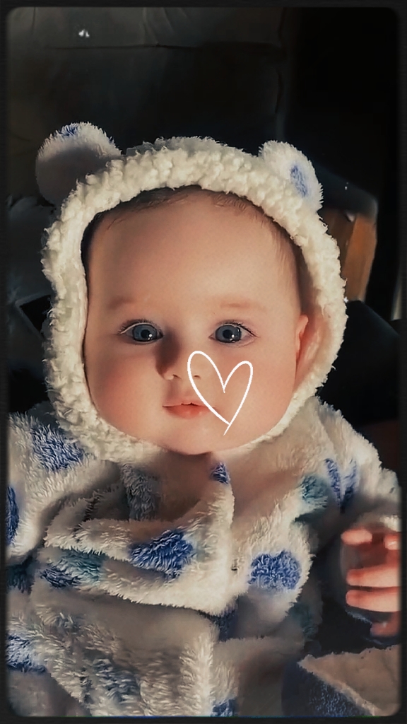 ang cute ni baby 