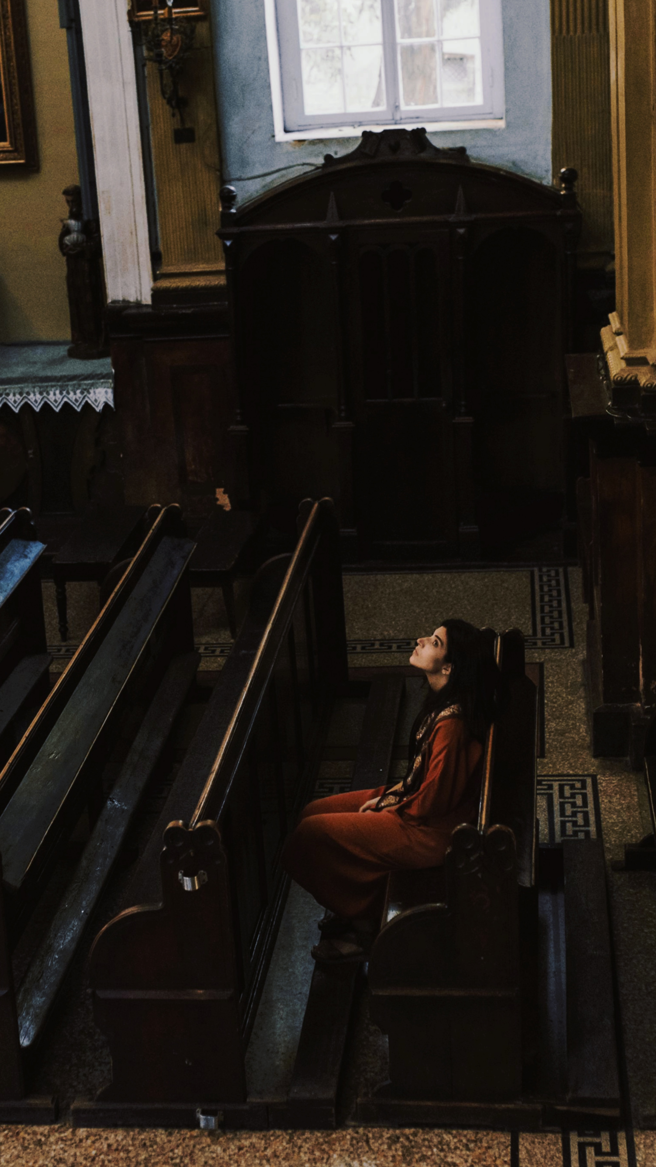 Praying to God 