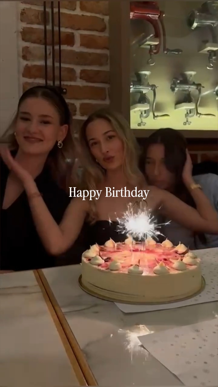 Feliz Aniversário