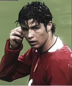 Ronaldo tersine döndü
