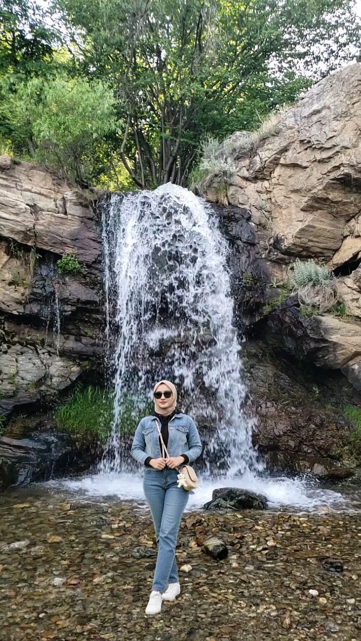 Luft terjun slow mo