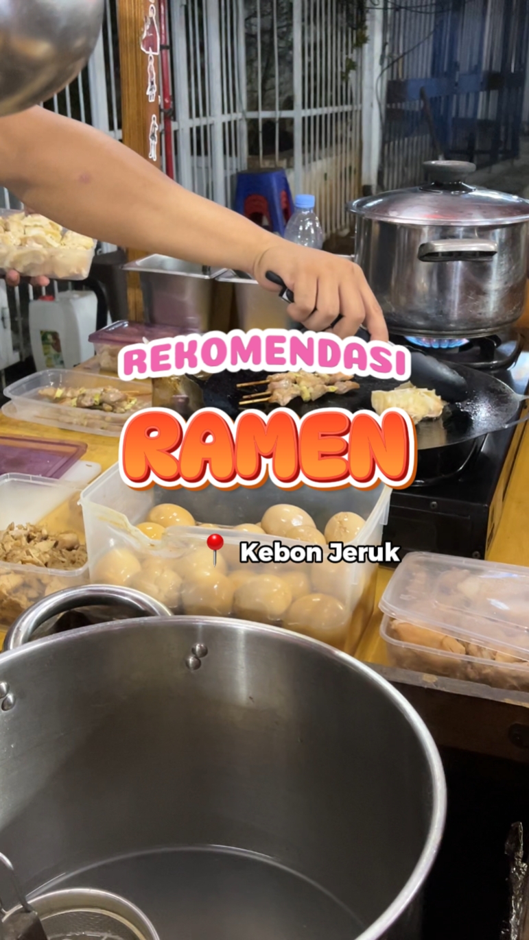 membuka vlog makanan