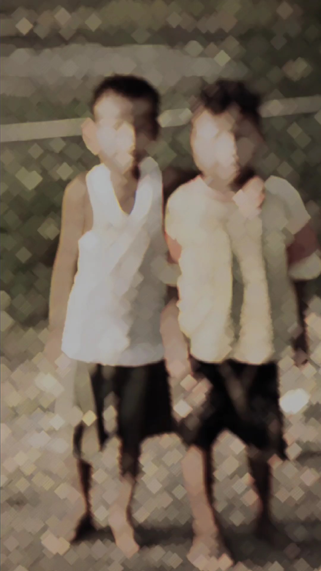 1 ảnh anh em & màu