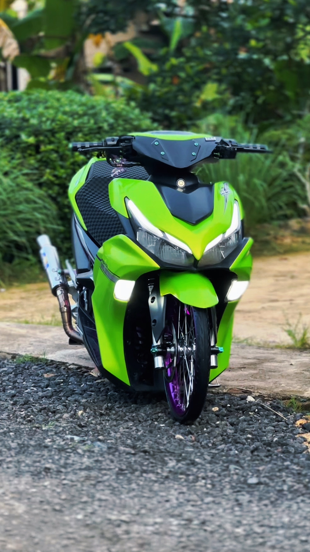 ATAS BAWAH CANTIK