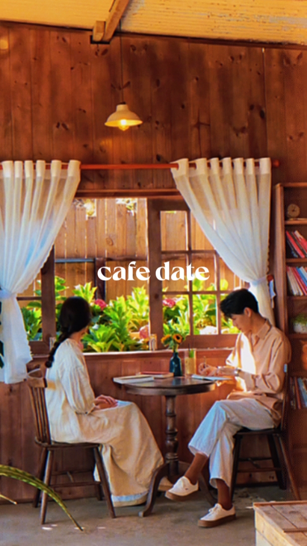 Cita en el café 