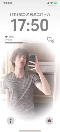 白色渐变壁纸