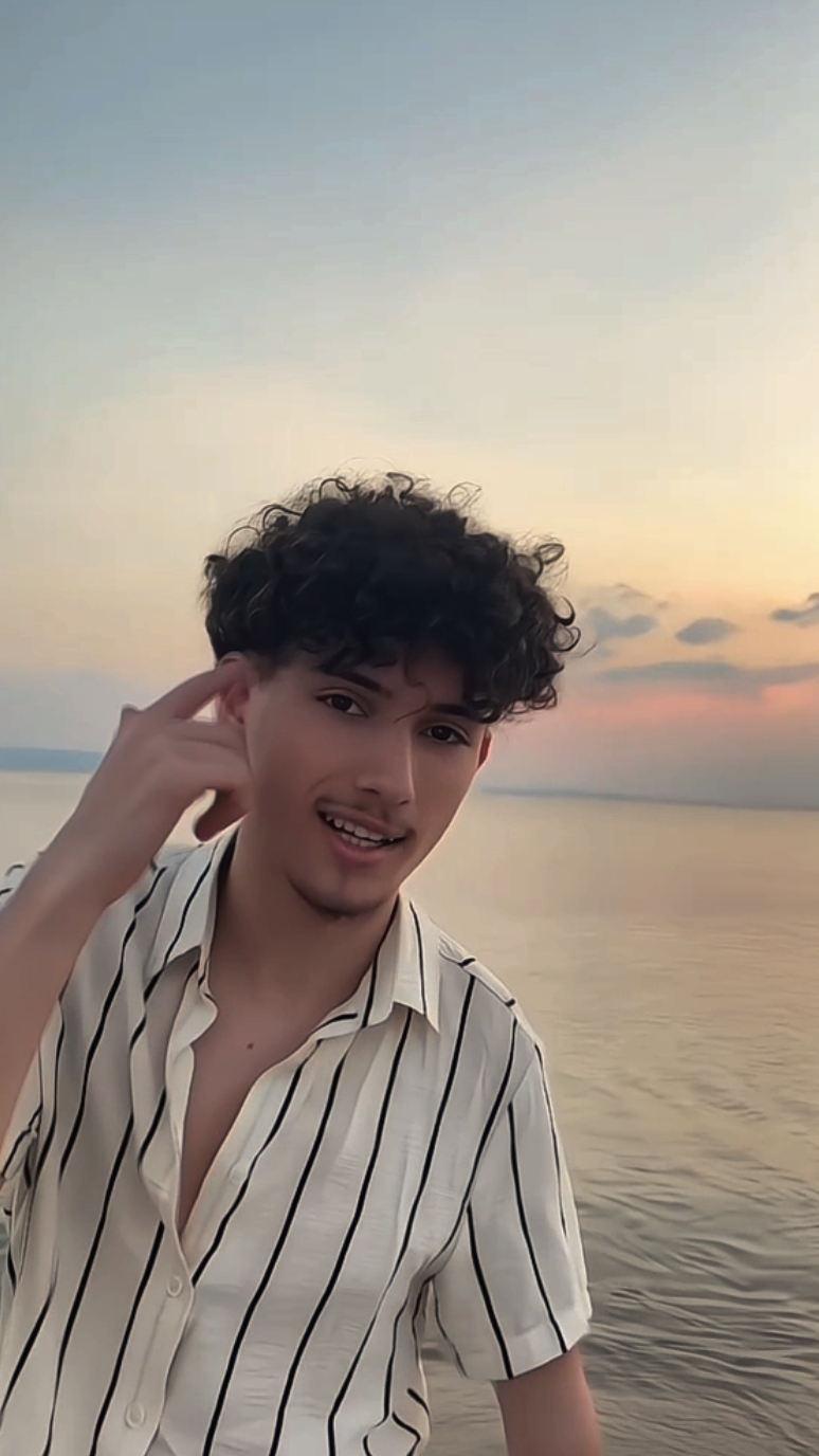 Slowmoشافونا اثنين