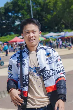 tepuk tangan