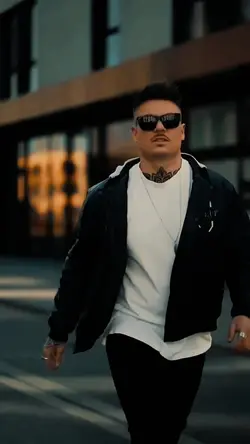 Slowmo men fashion 