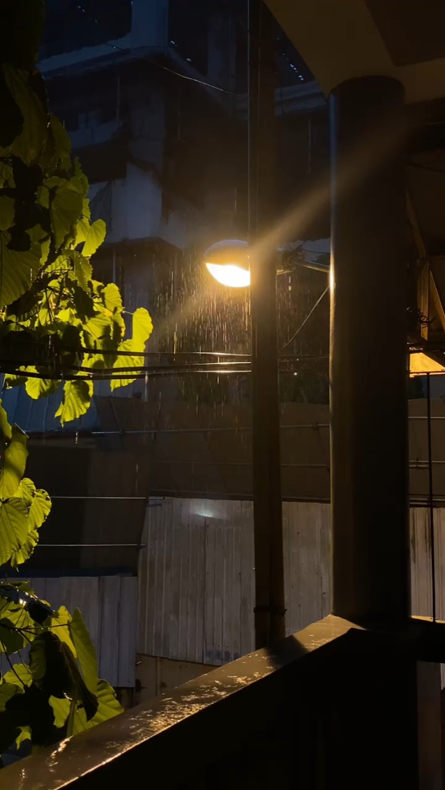 3 video dark