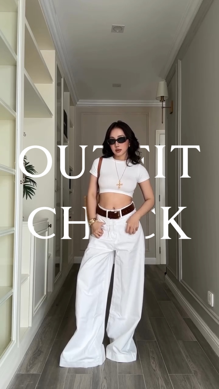 outfit check